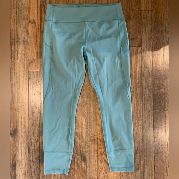 Lululemon In Movement 7/8 Tight - Picture 2 of 8